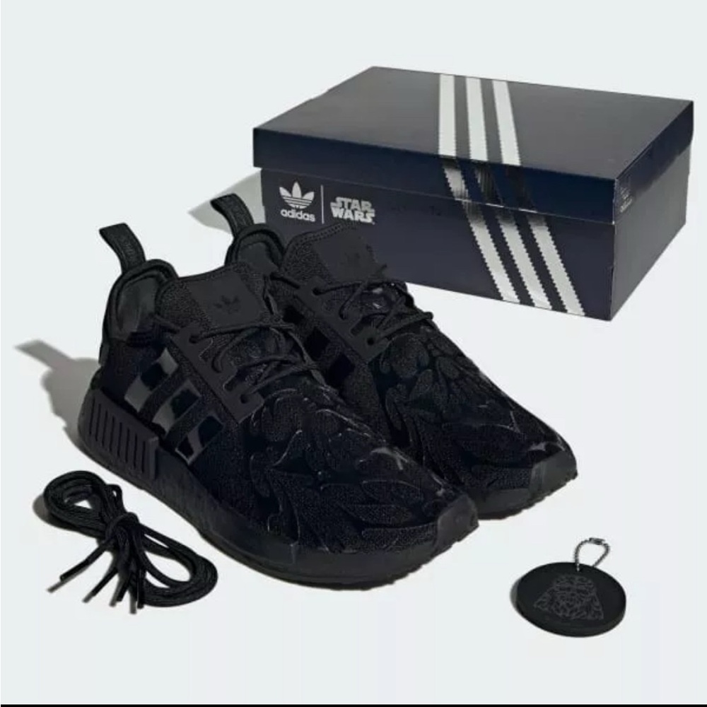 ✨Host pick✨Adidas limited NMD R1 Star Wars X Nanzuka X Black Sneakers